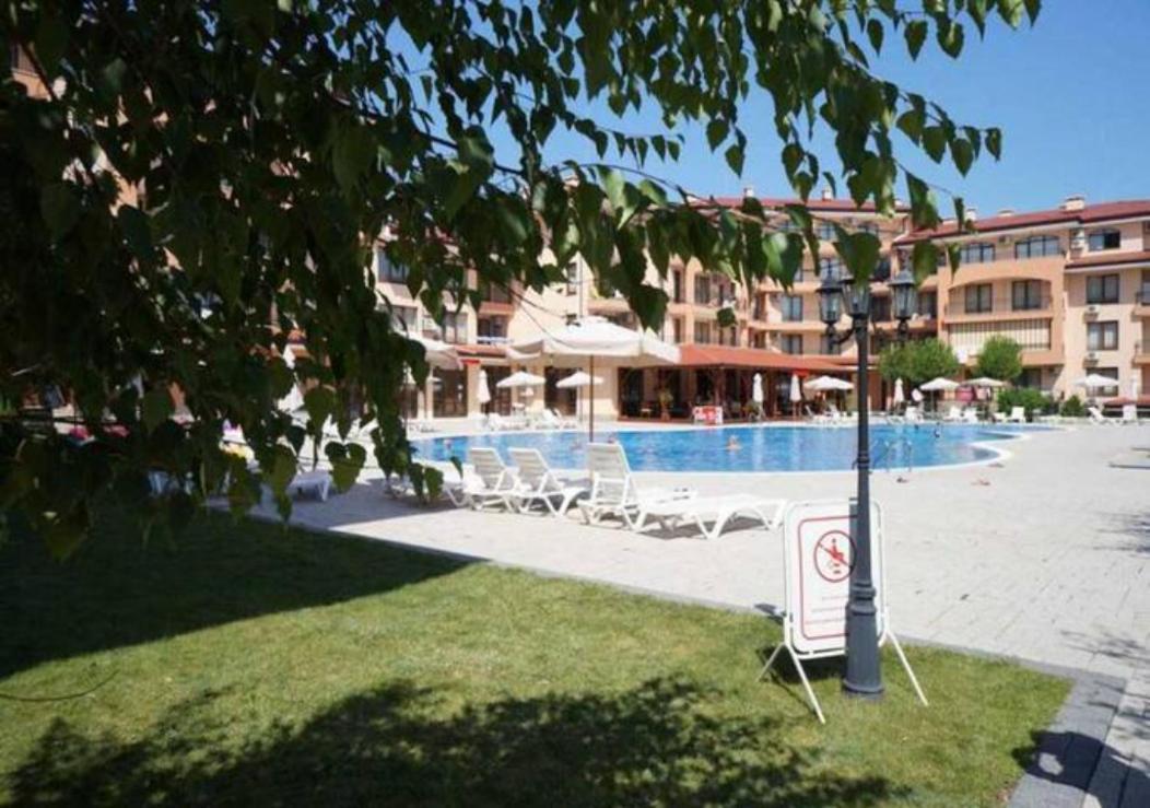 Sunny Star Dreams Condo W Prime Location, Pool, Sea View Sveti Vlas Dış mekan fotoğraf