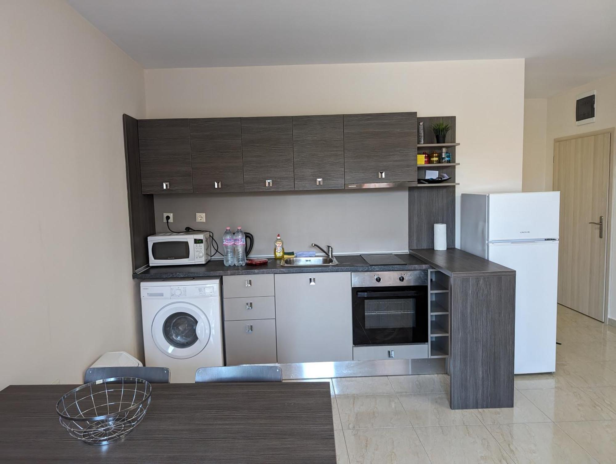 Sunny Star Dreams Condo W Prime Location, Pool, Sea View Sveti Vlas Dış mekan fotoğraf